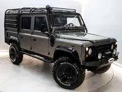 Gris Usado 2008 Land Rover Defender SE SUV | 37.990 €