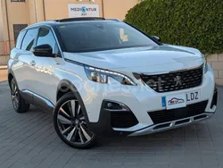 Blanco Usado 2020 Peugeot 5008 GT Monovolumen | 29.950 € (Caro)