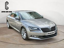Gris Usado 2017 Skoda Superb Style Berlina | 13.990 € (Un poco caro)