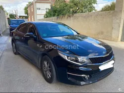 Negro Usado 2017 Kia Optima Berlina | 14.495 € (Precio justo)