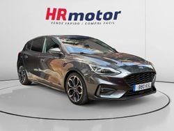 Gris Usado 2018 Ford Focus ST-Line Utilitario | 16.110 € (Precio justo)