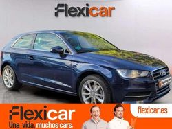 Azul Usado 2015 Audi A3 Attraction Utilitario | 11.290 € (Super precio)