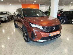 Naranja Usado 2023 Peugeot 5008 GTi Monovolumen | 22.499 € (Precio justo)