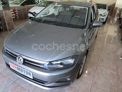 Gris / plata Usado 2018 VW Polo Advance Berlina | 9495 € (Buen precio)