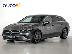 Gris / plata Usado 2020 Mercedes CLA200 Shooting Brake Familiar | 28.990 € (Un poco caro)
