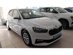 Blanco Usado 2024 Skoda Fabia Essence Berlina | 15.990 € (Precio justo)