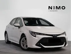 Blanco Usado 2024 Toyota Corolla Active Berlina | 26.300 € (Un poco caro)