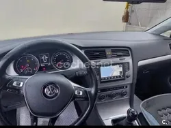 Gris / plata Usado 2016 VW Golf VII Edition Familiar | 10.300 € (Precio justo)
