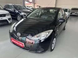 Negro Usado 2009 Mazda 2 Active Monovolumen | 5500 €