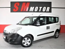 Blanco Usado 2015 Opel Combo Expression Monovolumen | 9490 € (Caro)