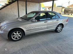 Gris / plata Usado 2001 Mercedes C240 Elegance Berlina | 3800 €