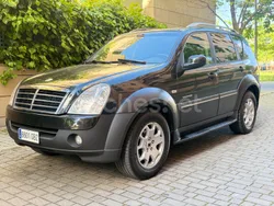 Negro Usado 2008 Ssangyong Rexton II SUV | 7999 € (Un poco caro)