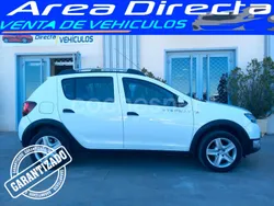 Blanco Usado 2014 Dacia Sandero Stepway Utilitario | 9990 € (Un poco caro)