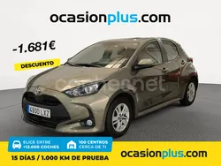 Marrón Usado 2022 Toyota Yaris Edition Berlina | 18.500 € (Un poco caro)