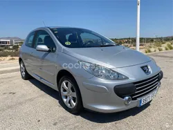 Gris / plata Usado 2006 Peugeot 307 Berlina | 3600 € (Precio justo)
