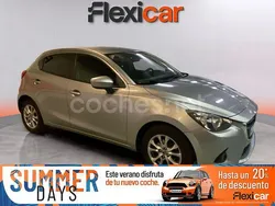Gris / plata Usado 2016 Mazda 2 Style Berlina | 13.990 € (Caro)