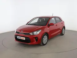 Rojo Usado 2018 Kia Rio Berlina | 10.099 € (Precio justo)
