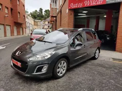 Gris Usado 2014 Peugeot 308 Access Familiar | 7500 € (Precio justo)