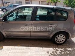 Gris / plata Usado 2009 Renault Scénic III Dynamique Monovolumen | 4000 € (Super precio)