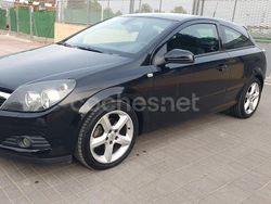 Negro Usado 2007 Opel Astra GTC Sport Berlina | 3999 € (Precio justo)