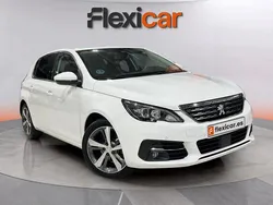 Blanco Usado 2019 Peugeot 308 Allure Berlina | 11.090 € (Precio justo)
