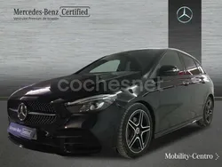 Negro noche Usado 2023 Mercedes B200 Monovolumen | 29.900 € (Buen precio)