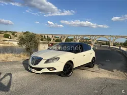 Beige Usado 2009 Lancia Delta Berlina | 7500 €