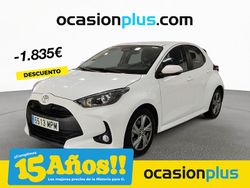 Blanco Usado 2024 Toyota Yaris Hybrid Active Berlina | 20.190 € (Precio justo)