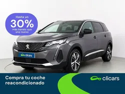 Gris / plata Usado 2023 Peugeot 5008 Allure Monovolumen | 26.690 € (Precio justo)