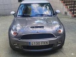 Gris / plata Usado 2011 Mini Cooper S Coupé Coupe | 9900 €