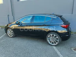 Negro Usado 2021 Opel Astra Ultimate Berlina | 13.700 € (Precio justo)