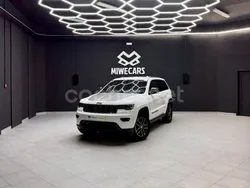 Blanco Usado 2018 Jeep Grand Cherokee Laredo SUV | 25.900 € (Un poco caro)