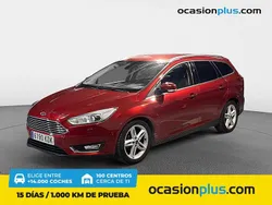 Rojo Usado 2017 Ford Focus Titanium Monovolumen | 12.200 € (Precio justo)