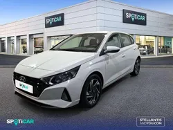 Blanco Usado 2022 Hyundai i20 Berlina | 15.490 € (Precio justo)