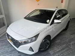 Blanco Usado 2021 Hyundai i20 Berlina | 13.990 € (Un poco caro)
