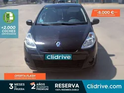 Negro Usado 2010 Renault Clio II Authentique Berlina | 4690 € (Buen precio)