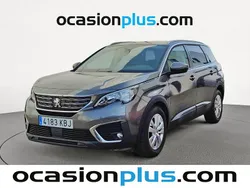 Gris plata Usado 2017 Peugeot 5008 Active Monovolumen | 13.890 € (Precio justo)