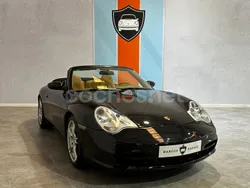 Beige Usado 2003 Porsche 911 Carrera 4 Cabriolet Descapotable | 37.990 €