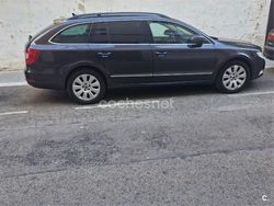 Gris / plata Usado 2011 Skoda Superb Ambition Familiar | 8999 € (Buen precio)