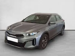 Gris Usado 2024 Kia XCeed SUV | 22.990 € (Precio justo)
