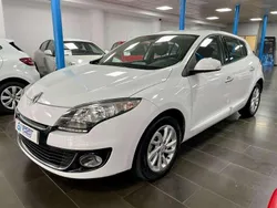 Blanco Usado 2013 Renault Mégane III Dynamique Utilitario | 6900 € (Precio justo)