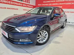 Azul Usado 2018 VW Passat Advance Berlina | 17.400 € (Precio justo)