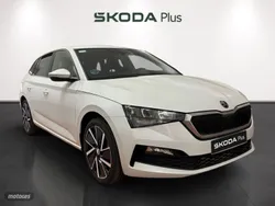 Blanco Usado 2024 Skoda Scala Selection Utilitario | 22.100 € (Un poco caro)
