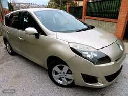 Beige Usado 2011 Renault Grand Scénic III Monovolumen | 4300 € (Precio justo)