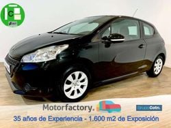 Negro Usado 2015 Peugeot 208 Utilitario | 8900 € (Precio justo)