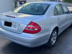 Gris / plata Usado 2007 Mercedes E200 Elegance Berlina | 4950 € (Precio justo)