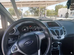 Amarillo Usado 2012 Ford Fiesta Trend Utilitario | 4000 € (Buen precio)