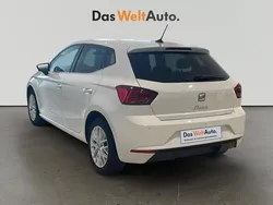 Blanco Usado 2024 Seat Ibiza Berlina | 18.500 € (Precio justo)