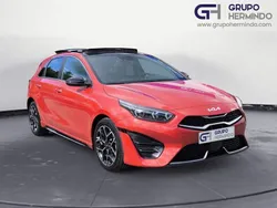 Rojo Usado 2024 Kia Ceed GT-Line | 24.985 € (Precio justo)