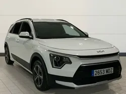 Blanco Usado 2023 Kia Niro SUV | 24.500 € (Precio justo)